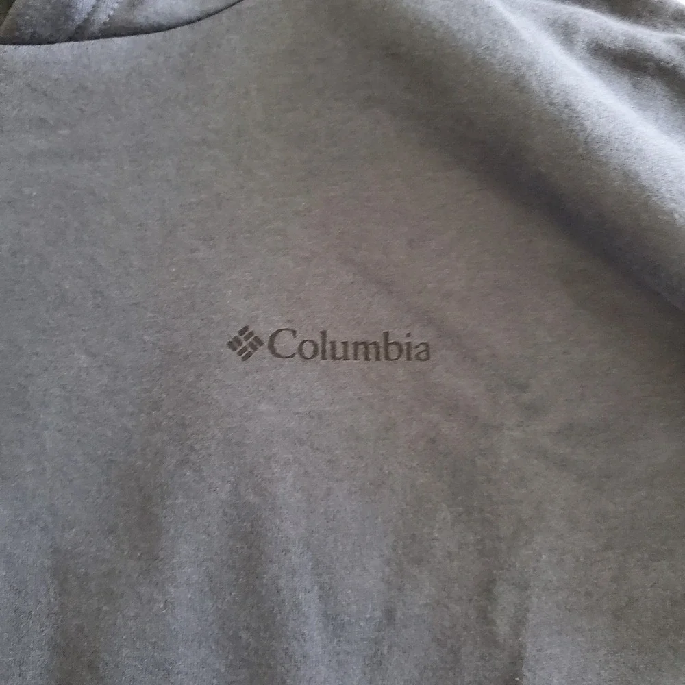Columbia Men Tall Blue‎ Hoodie Trek Graphic XLT Dark Mountain Button Badge